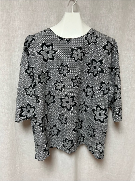 Hot Cotton Tops - Blouse top Linen cotton blend size 2X black white NWOT